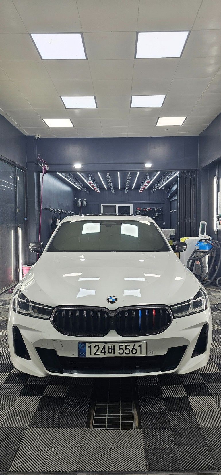 BMW 6-SERIES GT G32 2021