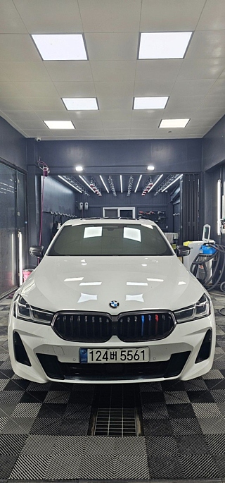 BMW 6-SERIES GT G32 2021