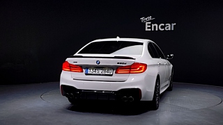 BMW 5-SERIES G30 2018