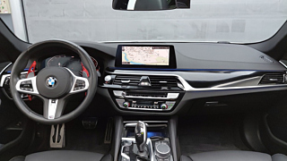 BMW 5-SERIES G30 2020