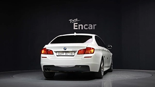 BMW 5-SERIES F10 2016