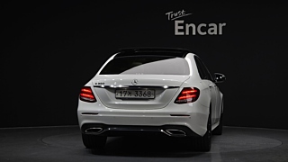 MERCEDES BENZ E-CLASS W213 2017