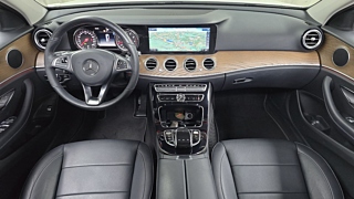 MERCEDES BENZ E-CLASS W213 2017
