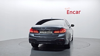 BMW 5-SERIES G30 2018