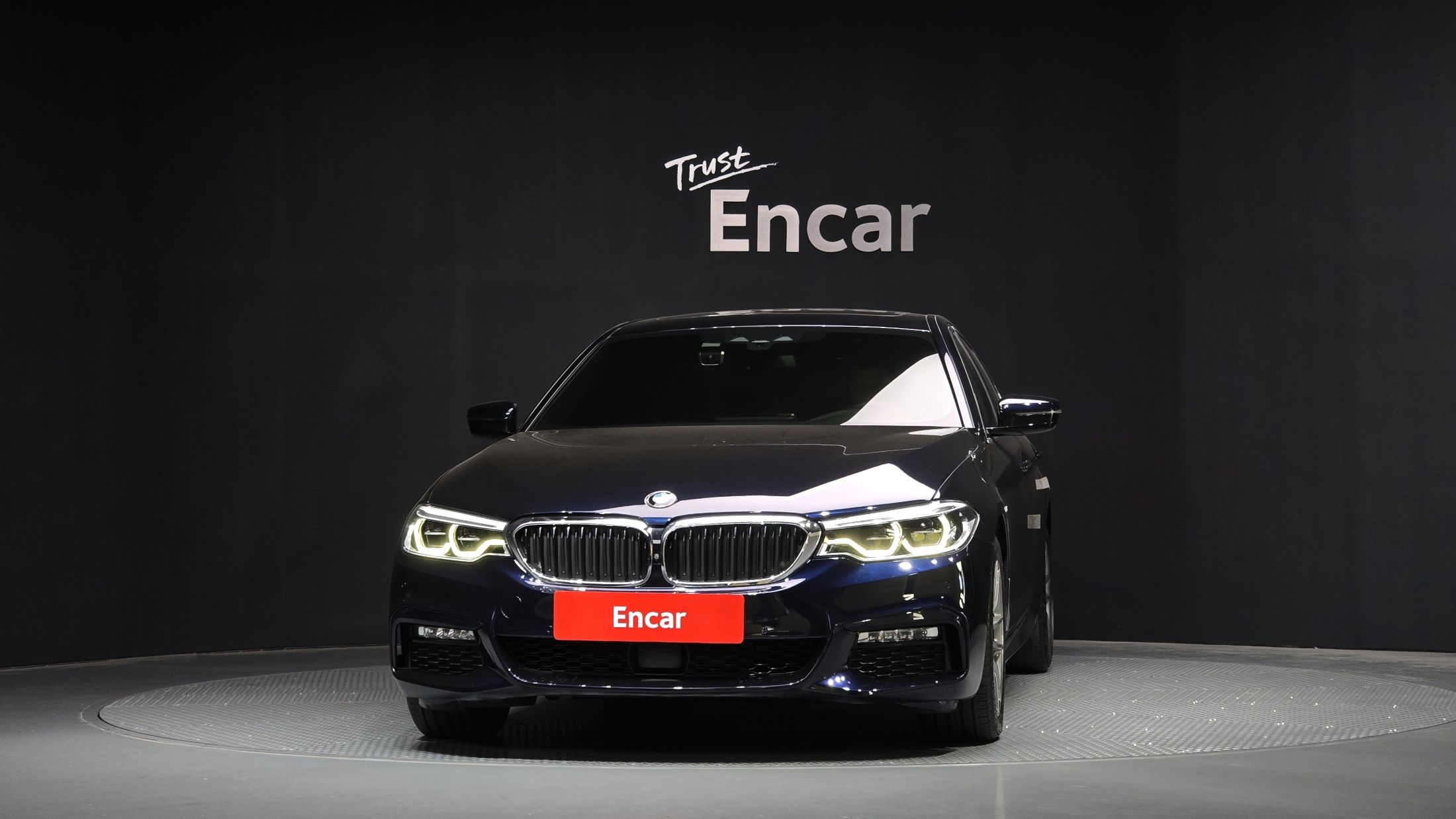 BMW 5-SERIES G30 2018