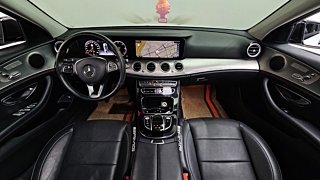 MERCEDES BENZ E-CLASS W213 2017