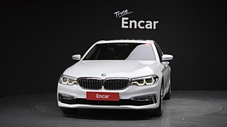 BMW 5-SERIES G30 2018