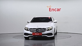 MERCEDES BENZ E-CLASS W213 2018