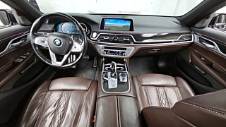 BMW 7-SERIES G11 2017