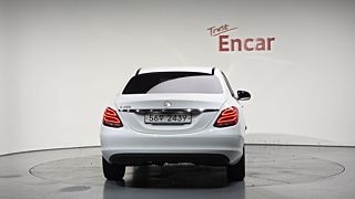 MERCEDES BENZ C-CLASS W205 2018