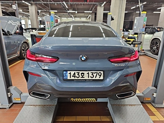 BMW 8-SERIES G15 2021