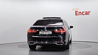 BMW 7-SERIES G11 2018