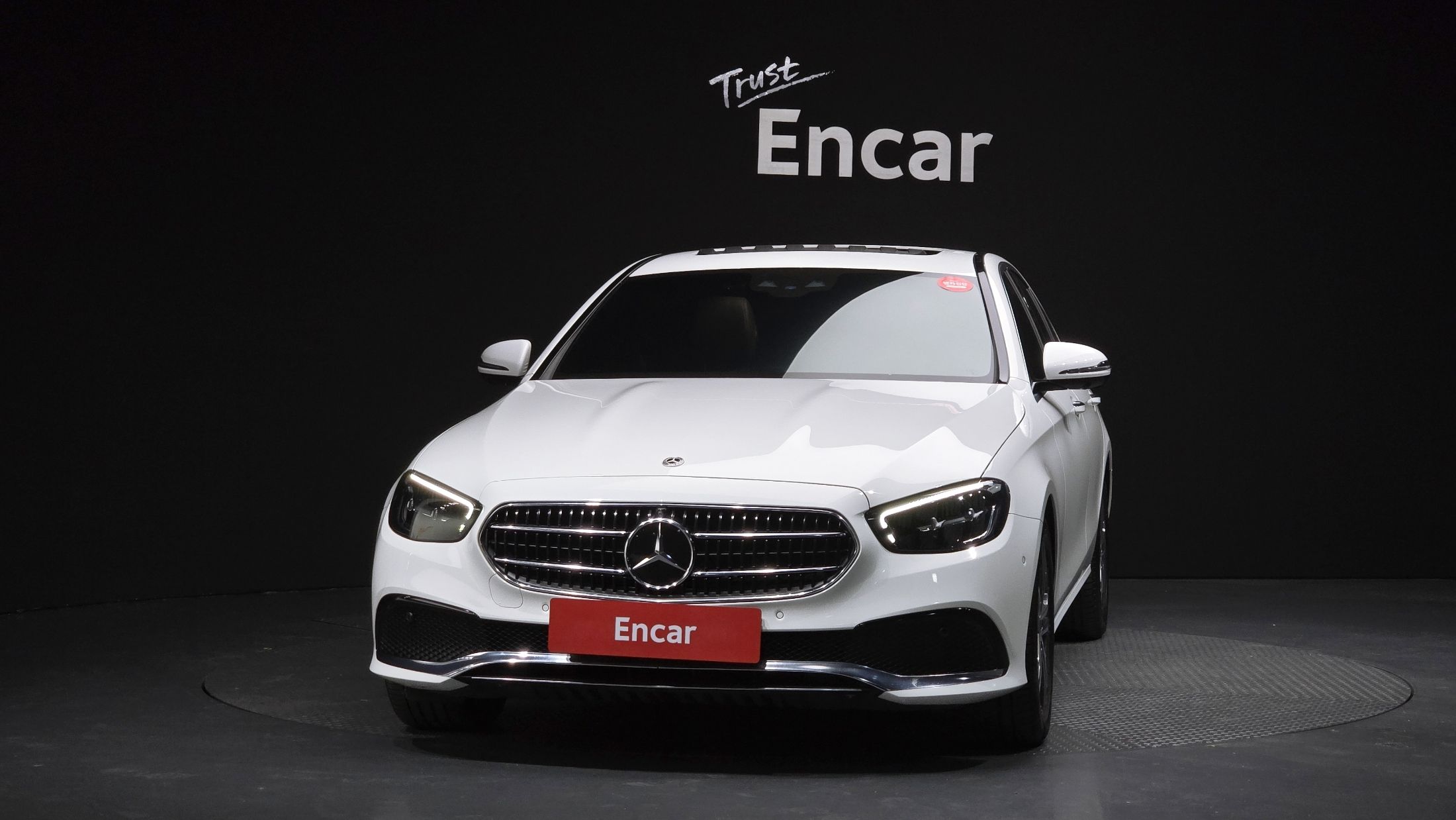 MERCEDES BENZ E-CLASS W213 2023