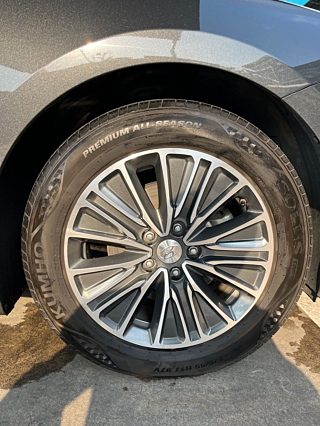 HYUNDAI GRANDEUR IG HYBRID 2017