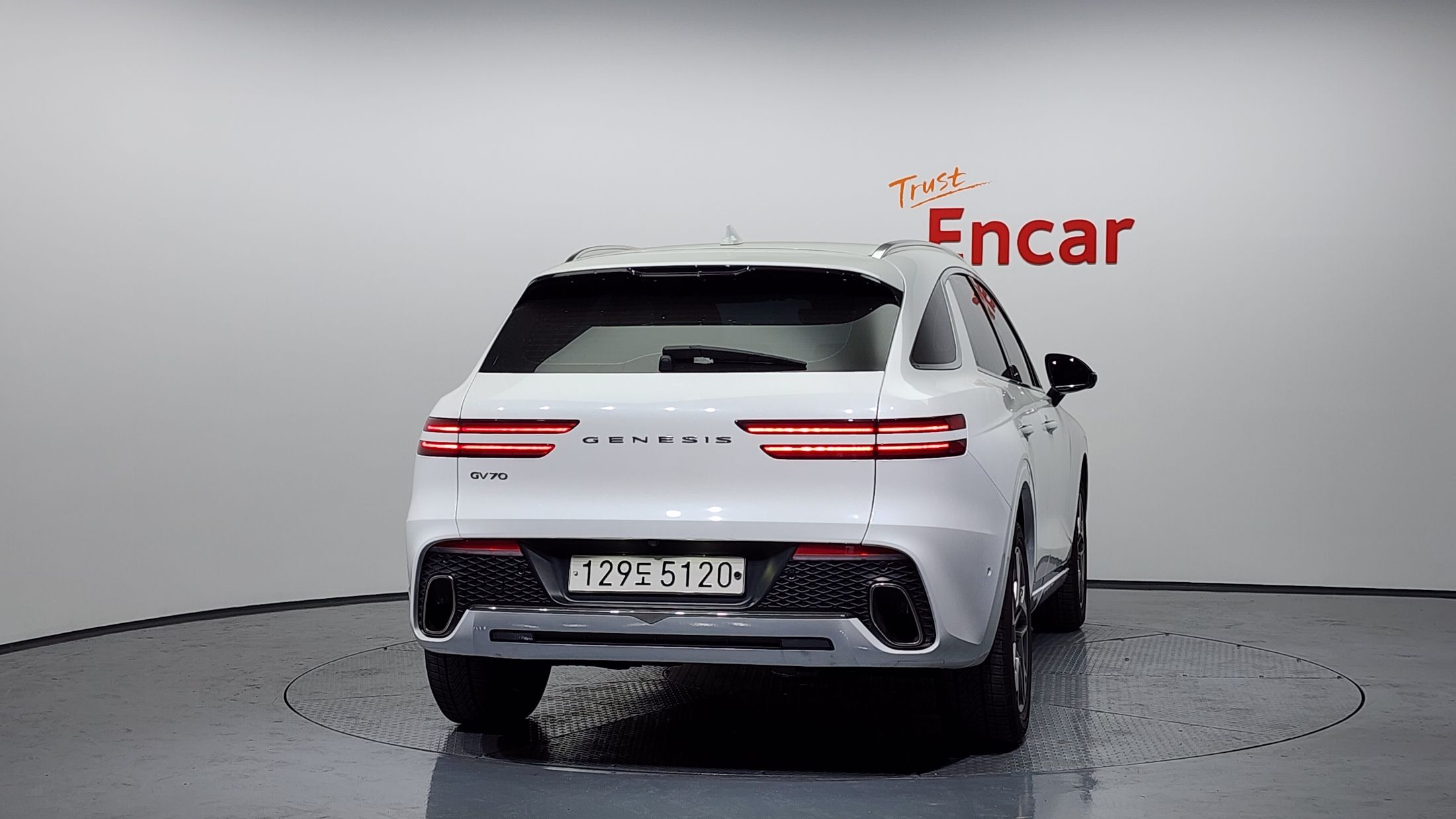 GENESIS GV70 2021