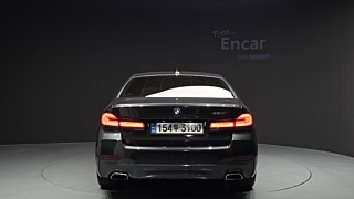 BMW 5-SERIES G30 2020