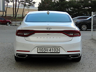 HYUNDAI GRANDEUR IG 2018