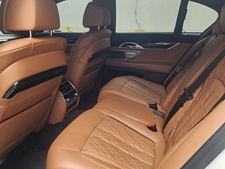 BMW 7-SERIES G11 2021