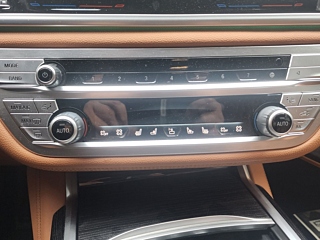 BMW 7-SERIES G11 2021