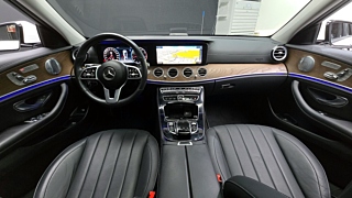 MERCEDES BENZ E-CLASS W213 2019