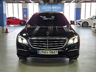 MERCEDES BENZ E-CLASS W213 2020