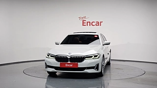 BMW 5-SERIES G30 2021