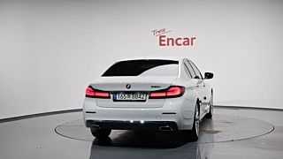 BMW 5-SERIES G30 2021