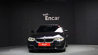 BMW 5-SERIES G30 2019