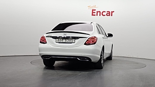 MERCEDES BENZ C-CLASS W205 2017