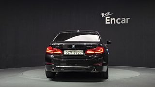 BMW 5-SERIES G30 2018