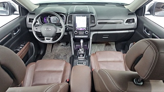 SAMSUNG QM6 2018