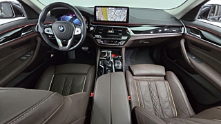 BMW 5-SERIES G30 2022