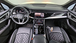 AUDI Q7 4M  55 TFSI Quattro Premium 2023