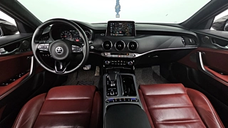 KIA STINGER  2.0 Turbo 2WD 2020