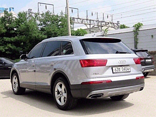 AUDI Q7 4M 2016