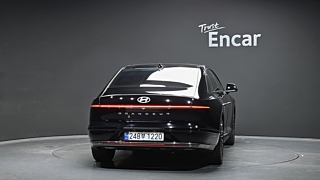 HYUNDAI GRANDEUR HYBRID GN7 2023