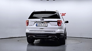FORD EXPLORER 2018