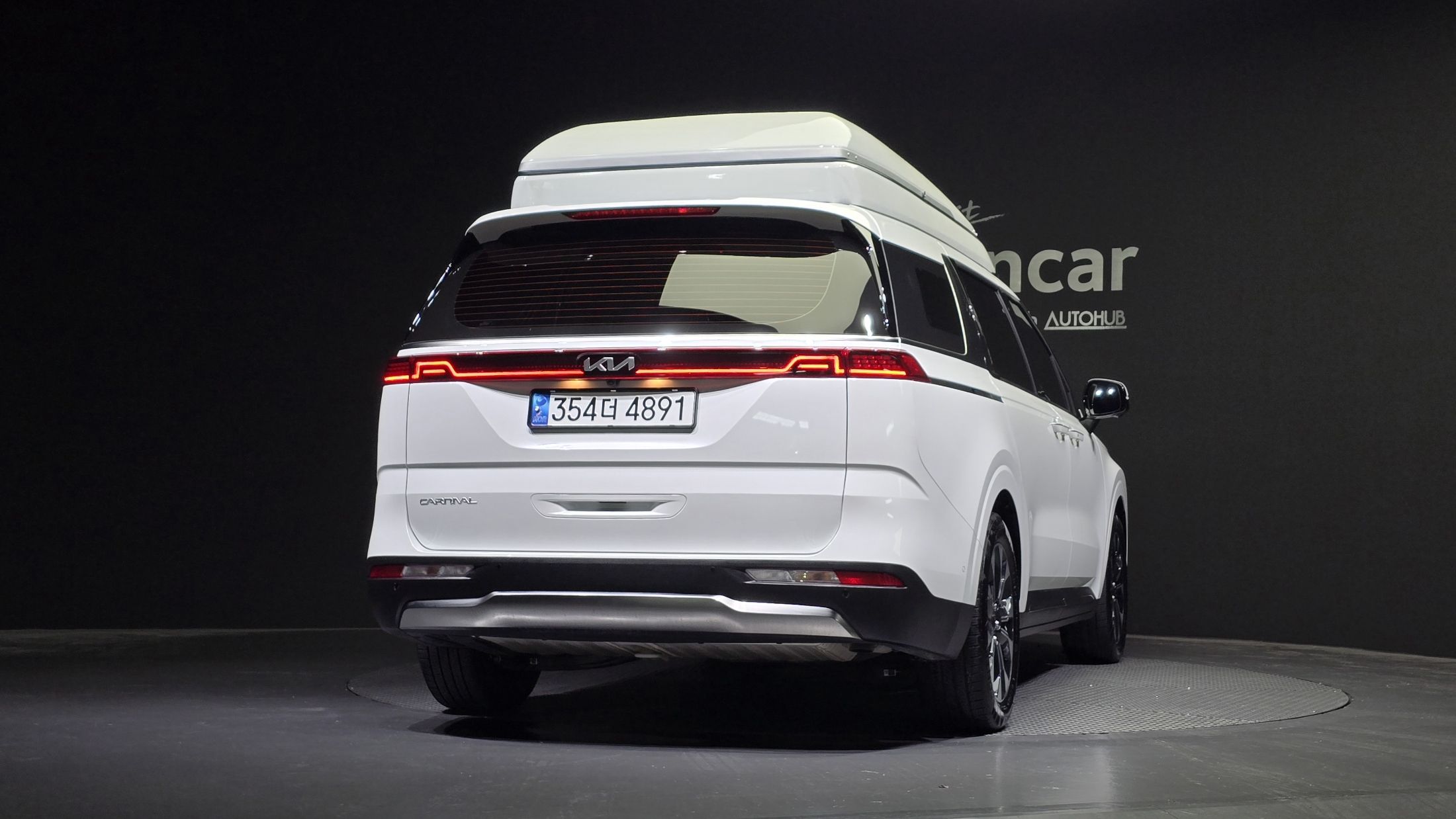 KIA CARNIVAL 2023