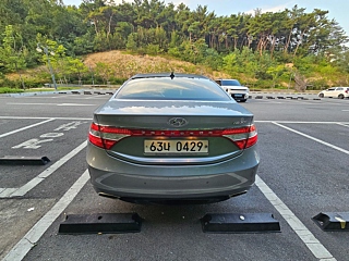 HYUNDAI GRANDEUR HG 2016
