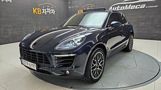 PORSCHE MACAN 2016