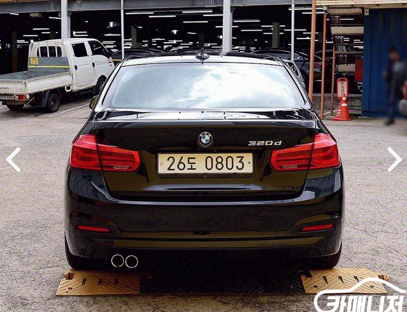 BMW 3-SERIES F30 2016