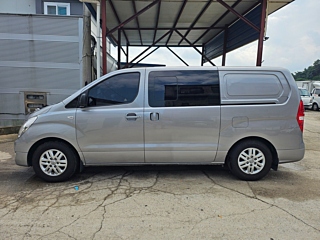 HYUNDAI STAREX GRAND 2017