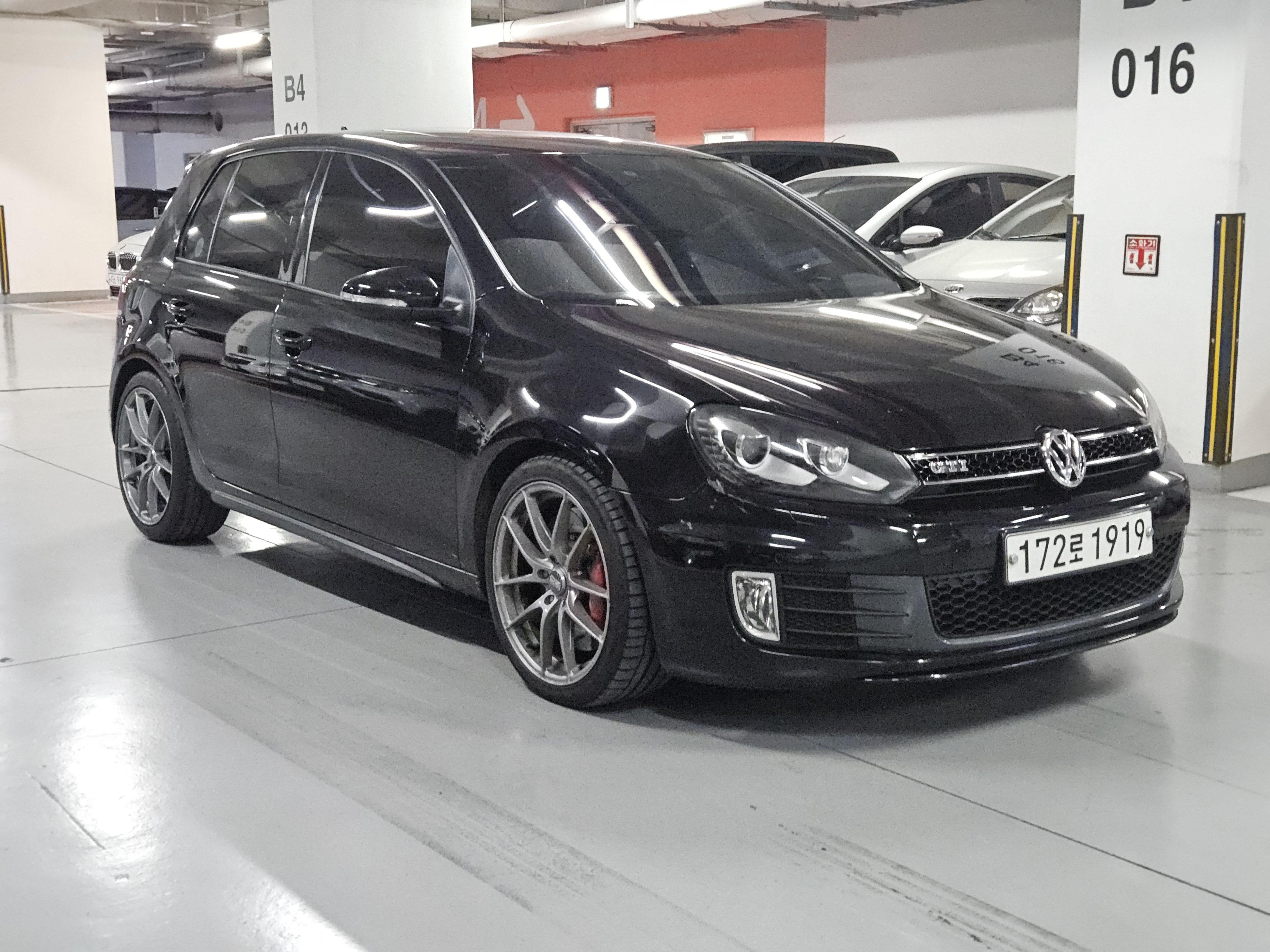 VOLKSWAGEN GOLF 2012
