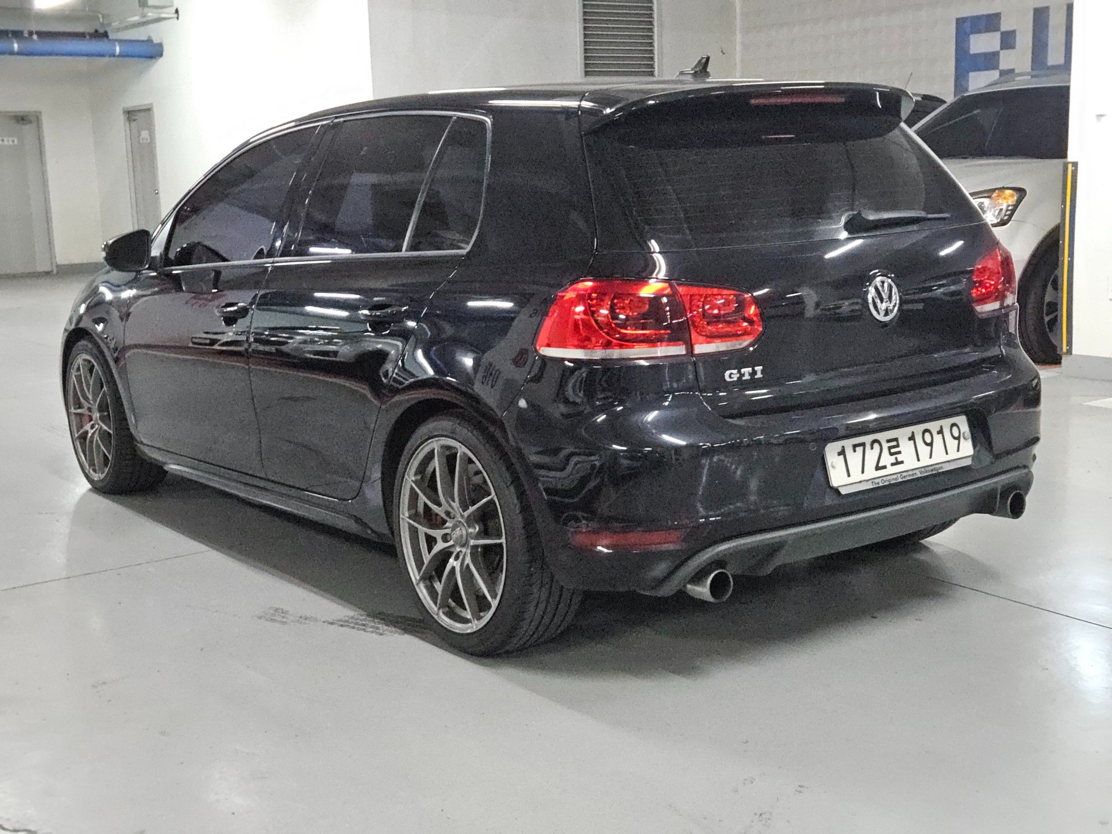 VOLKSWAGEN GOLF 2012