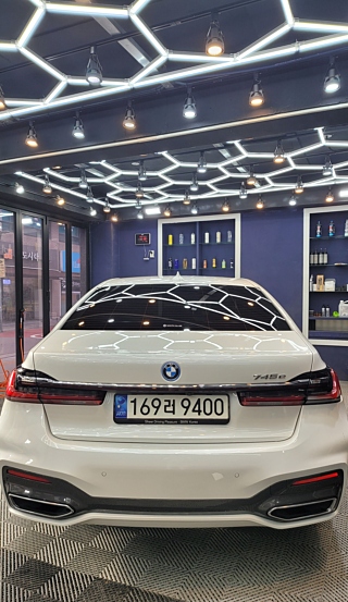 BMW 7-SERIES G11 2022