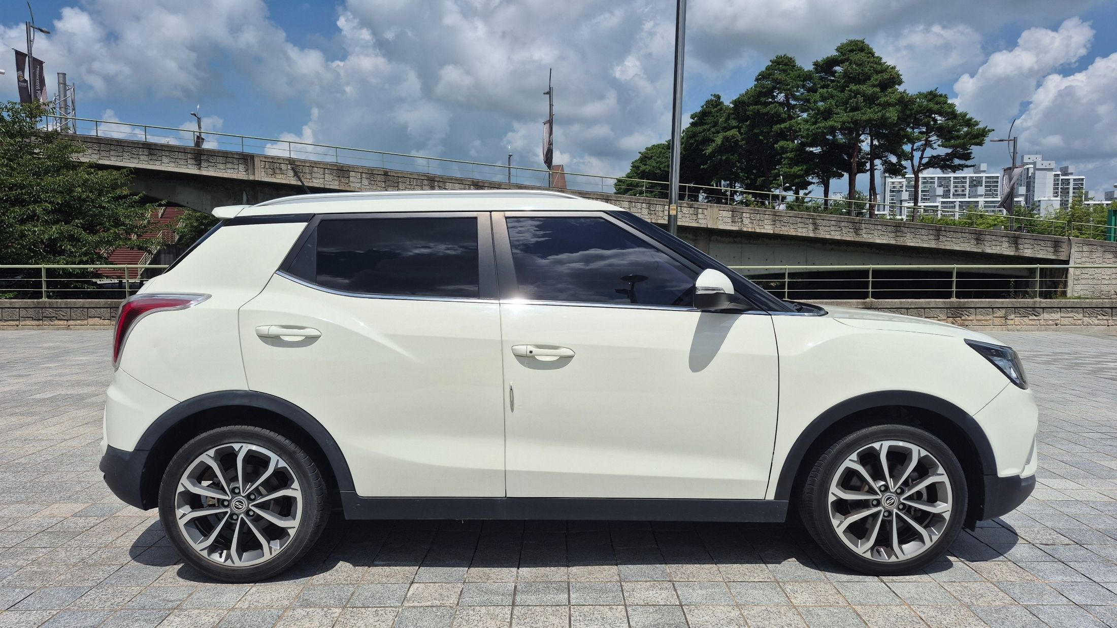 SSANGYONG TIVOLI 2016