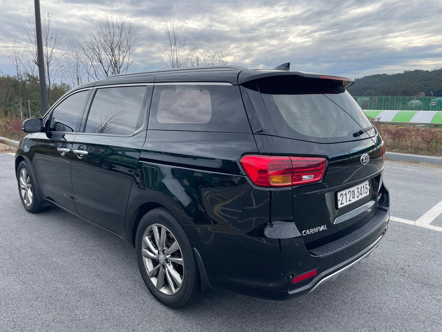 KIA CARNIVAL 2018