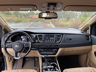 KIA CARNIVAL 2018