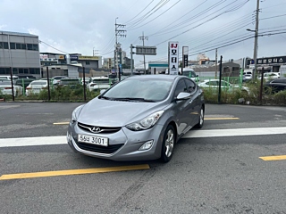 HYUNDAI AVANTE MD 2012