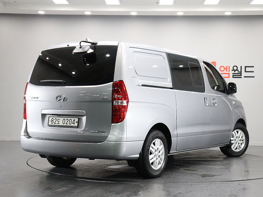 HYUNDAI STAREX GRAND 2020